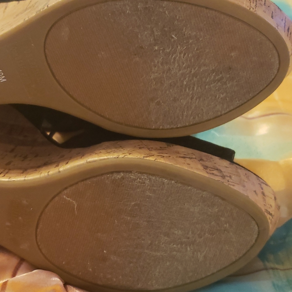 Guess platform - Picture 10 of 13